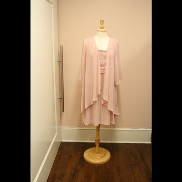 Alex Evenings Dresses & Skirts - NEW Faded Rose Sequin Lace & Chiffon Tea-length Dress with Jacket Size 12